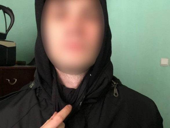В Киеве задержали гражданина России, который фотографировал здания и говорил, что “готовится к наступлению”