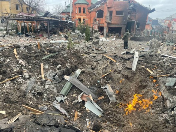 Оккупант нанес удар по частному сектору в Белой Церкви: повреждены 20 домов