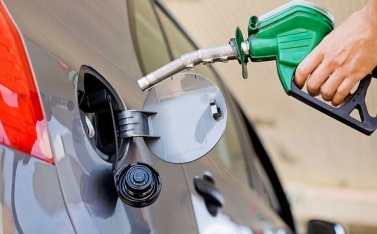 Ситуація на столичних АЗС: завищені ціни та низька якість пального