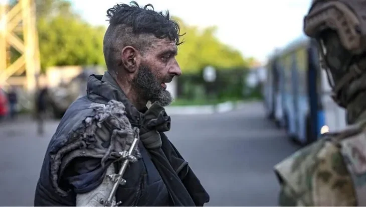 Герой “Азовсталі” Діанов розповів про жахи полону