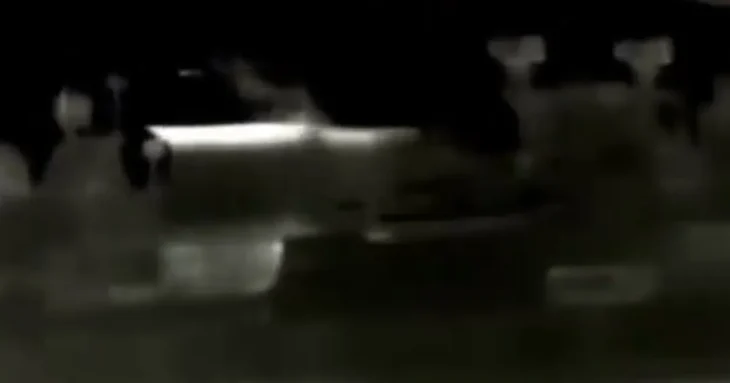 Опубліковано відео, як дрон атакує російські кораблі: в СБУ натякнули на свою причетність до вибухів в Севастополі