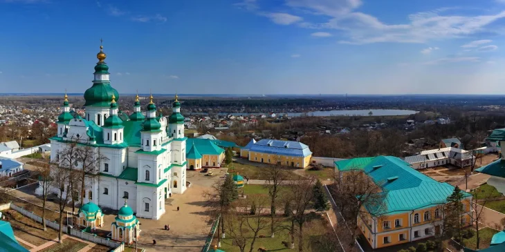 На Київщині відремонтують важливу дорогу: що потрібно знати