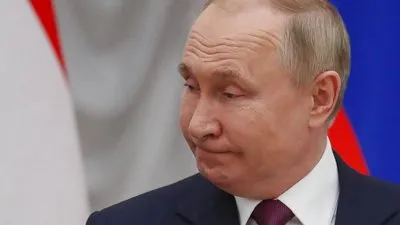 Саміт G-7, небезпека для Лукашенка, фінанси на війну з рф та мир для України – блог Олександра Левченка