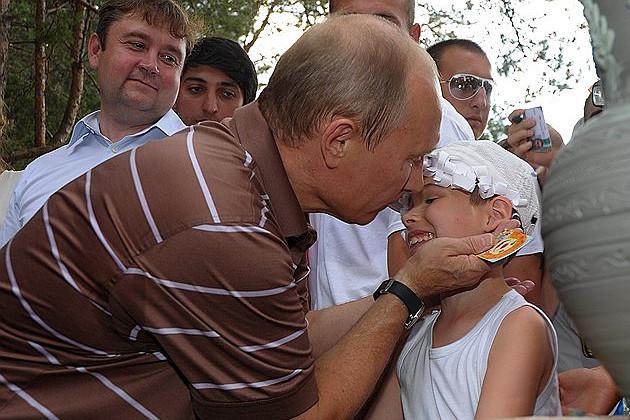 Для чого насправді Путіну українські діти – Олександр Левченко
