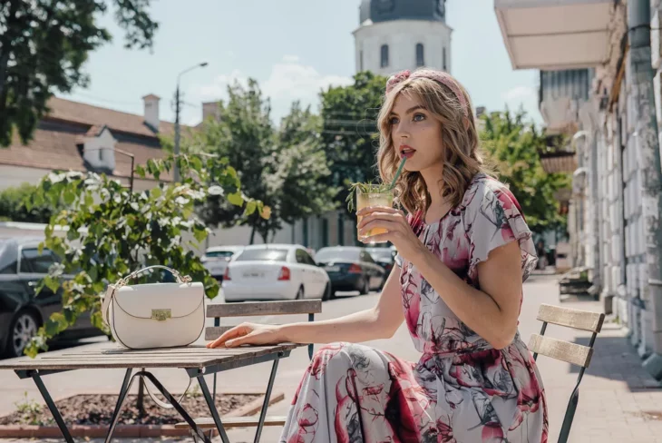 Класика моди: п’ять літніх суконь, які завжди в тренді (фото)