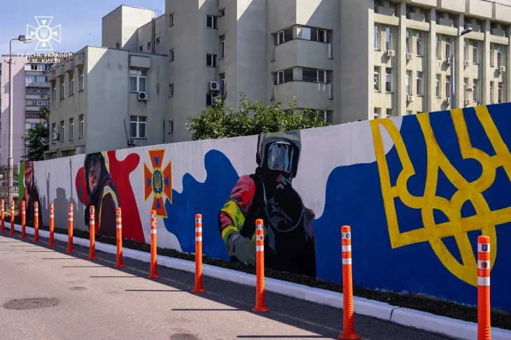 У Києві з’явився новий мурал на честь Героїв (ФОТО)