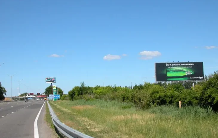 На Київщині кардинально змінять рух транспорту: деталі