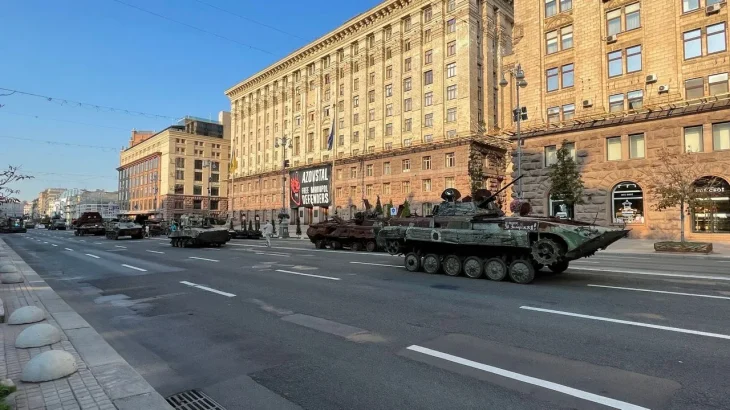 Стало відомо, чому у Києві перекрили Хрещатик: деталі (Відео)