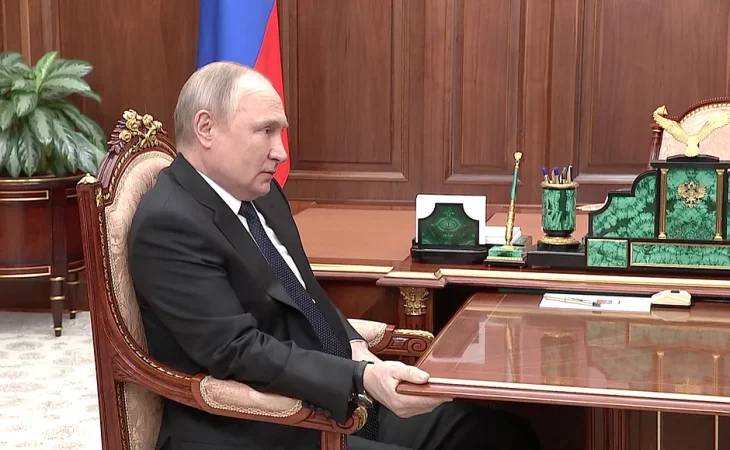 Путін бачить, що виграти війну ніяк не зможе – Олександр Левченко