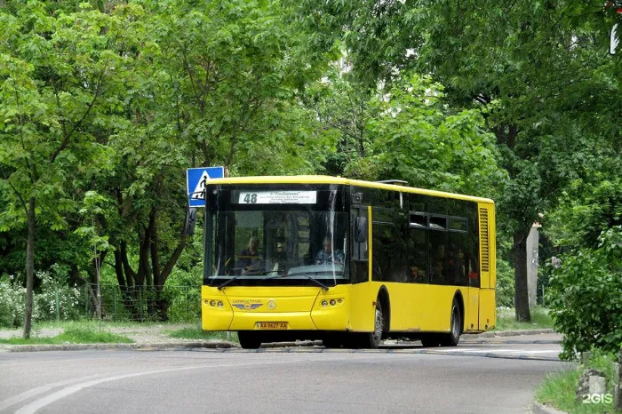 У Києві серйозно змінили проїзд громадського транспорту: новий маршрут