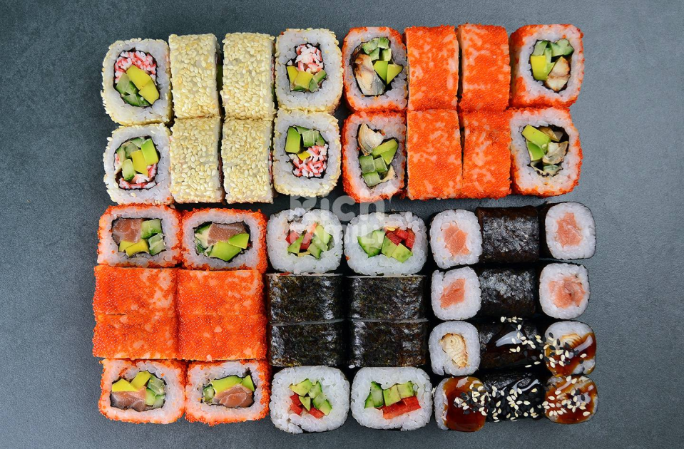 Суши в стиле фьюжн: сочетание восточных и западных вкусов