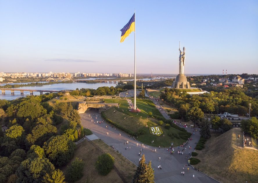 Киянам нагадали про ціну втрат української спадщини (ФОТО)