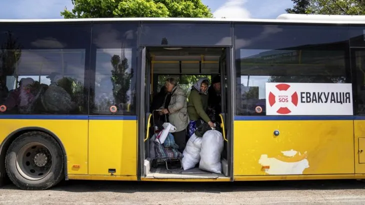 Майже половина переселенців – безробітні. Як це вирішує влада?