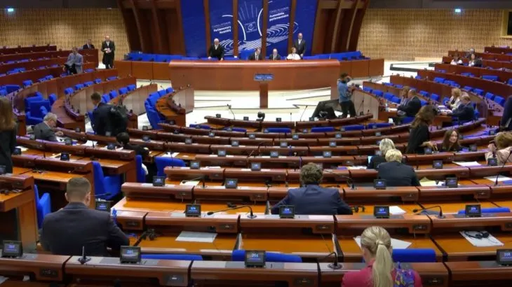 ПАРЄ закликала до справедливого миру для України