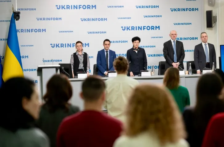 Українські онкологи продовжують інформ-проєкт “ОНКОсвідомість” для підтримки українців в боротьбі з раком