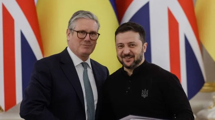 Після переговорів із Трампом Зеленський у Лондоні зустрінеться з європейськими лідерами – Bloomberg