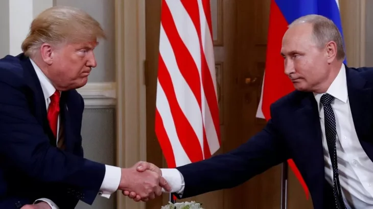 Трамп анонсував переговори з Путіним у вівторок