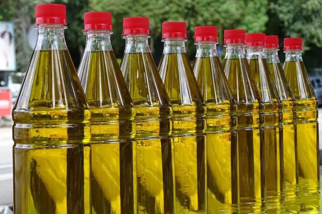 В Україні зросли ціни на яйця та олію через собівартість та сезонні фактори