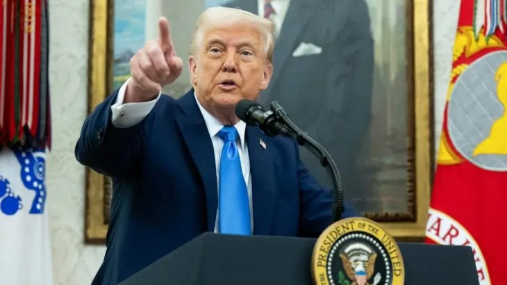 Трамп загрожує росії митами на нафту через висловлювання Путіна про Україну