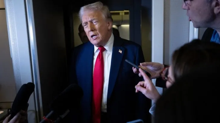 Трамп попередив Зеленського про серйозні наслідки відмови від угоди