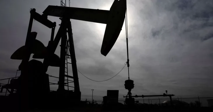 Ціни на нафту знову падають через загрози торговельної війни