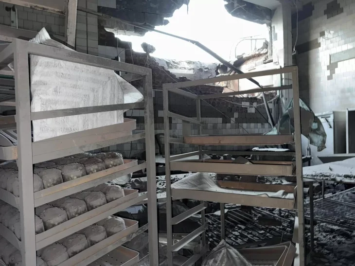 Атака дронів у Сумах: пошкоджено кондитерське виробництво