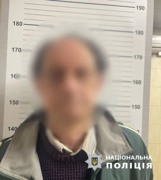 Ображав та бив дружину: сімейному тирану загрожує до 2 років – слідчі передають справу до суду