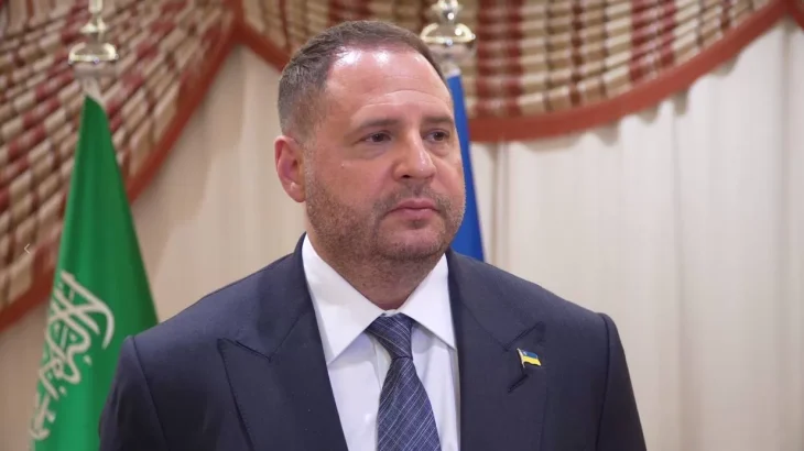 Українська делегація прибула до Франції для зустрічі з коаліцією охочих: подробиці