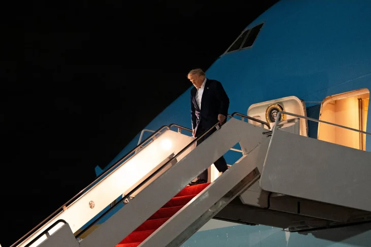 Трамп змінив позицію щодо війни в Україні: бізнес-угоди з росією на порядку денному