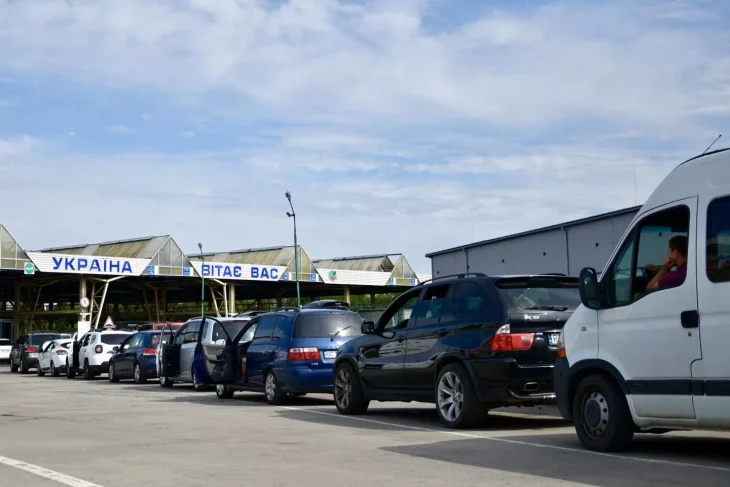 Прикордонники прогнозують черги на кордоні з Польщею у червні