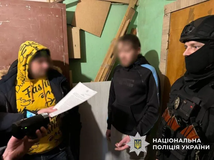 Поліцейські Києва ліквідували ще одну нарколабораторію з виготовлення “фену”