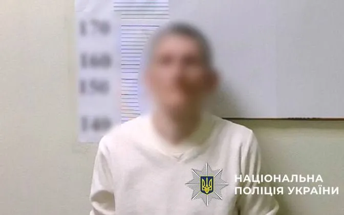 У Києві на лаві підсудних опиниться серійний крадій, який викрав 2200$ з квартири у Деснянському районі