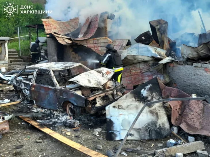 Двоє загиблих та шестеро постраждалих внаслідок авіаударів по Харківщині