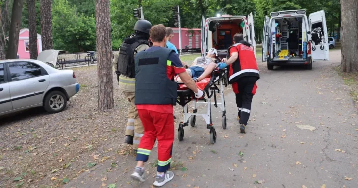 Зеленський заявив про війну рф на знищення та закликав посилити ППО