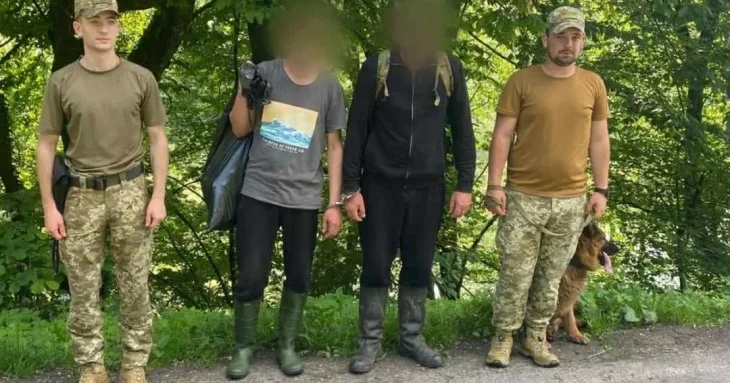 Двоє чоловіків з Харківщини затримані на Закарпатті під час спроби незаконного перетину кордону