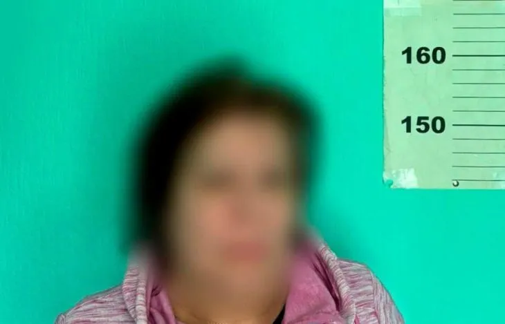 У столиці судитимуть жінку, яка викрала телефон у пасажирки метро