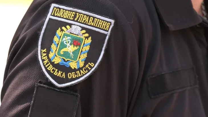 У Харківській області розшукуваний чоловік наїхав на поліцейського на блокпосту