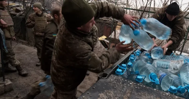 Нацгвардія України впроваджує інноваційні пакети для води замість фляг