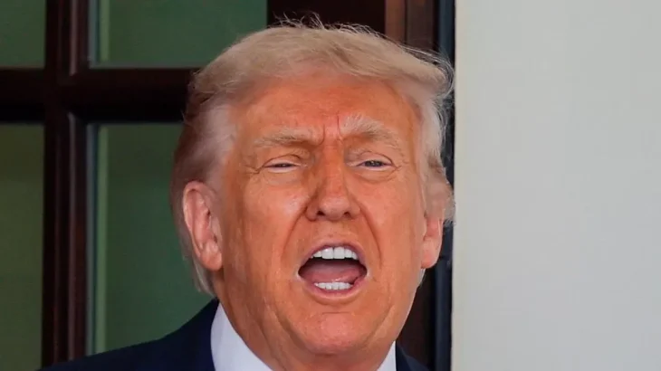 Дональд Трамп закликав Іран підписати ядерну угоду для уникнення ескалації