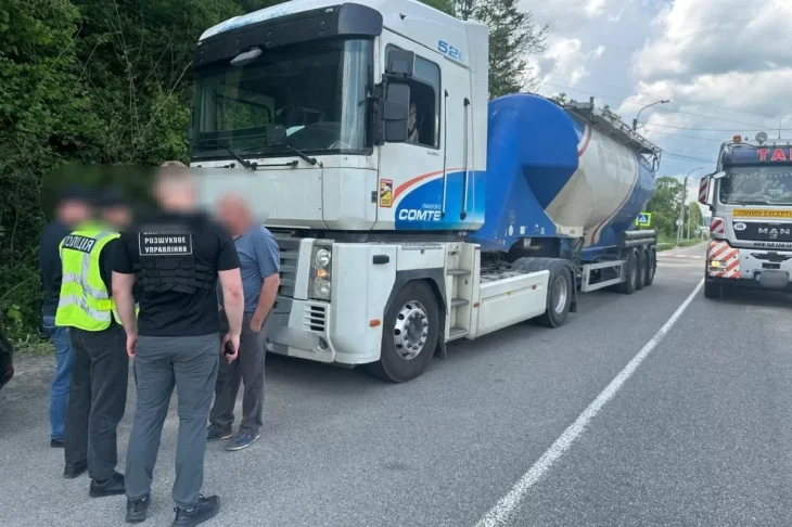 У Києві викрили канал незаконного переправлення людей через державний кордон