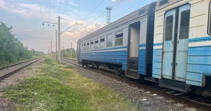 Пасажирський електропотяг травмував чоловіка поблизу Харкова