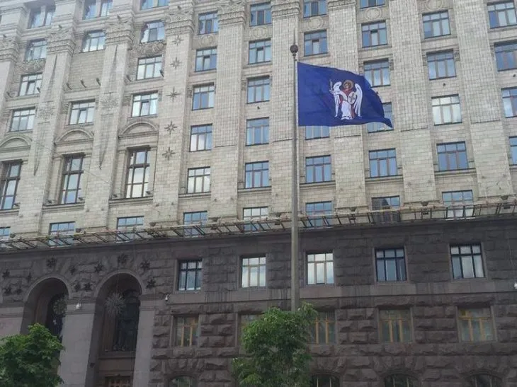 Робота Київради заблокована, депутати не можуть зібрати та провести сесію