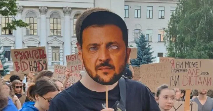 Чи підтримає Рада законопроєкт Зеленського про незалежність НАБУ та САП