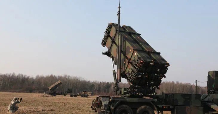 Нідерланди посилять постачання систем Patriot та боєприпасів для захисту України