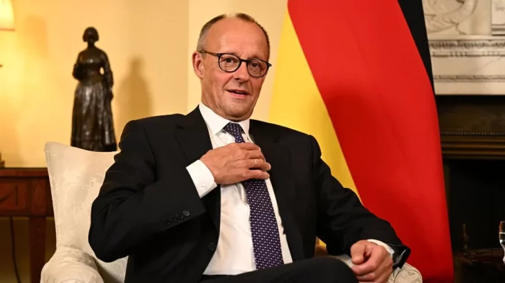 Канцлер Німеччини вважає малоймовірним вступ України до ЄС до 2034 року