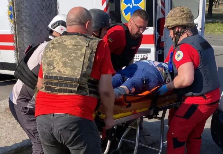 Артилерійський обстріл Нікополя: одна загибла, п’ятеро поранених та руйнування