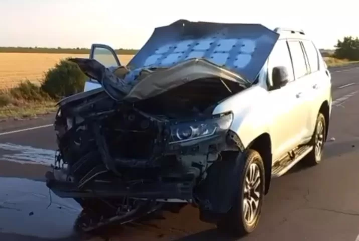 Дрон рф атакував автомобіль головного рабина Херсона під час руху