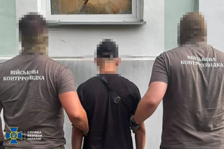 На Харківщині затримали агента фсб у бойовому підрозділі: він коригував обстріли по своїх побратимах
