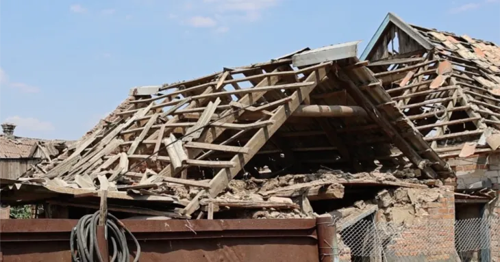 Троє жінок отримали поранення внаслідок обстрілу Запорізького району росією