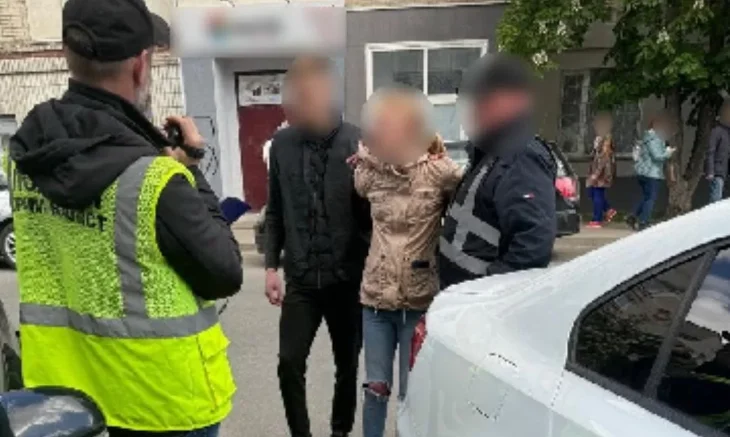 У Сумах жінку засудили до 4 років за спробу продати немовля за 30 тисяч доларів